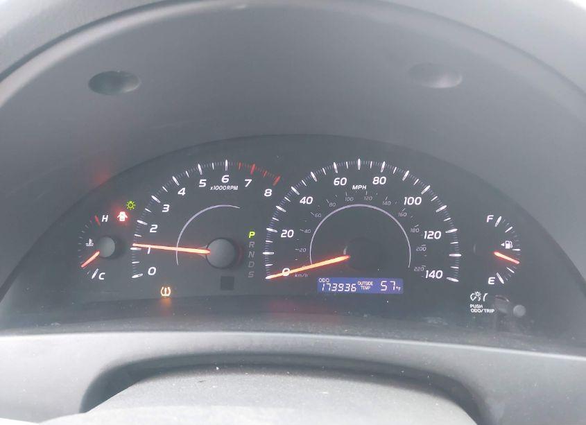 Photo 7 of 2011 Toyota Camry LE (VIN 4T1BF3EKXBU742187)