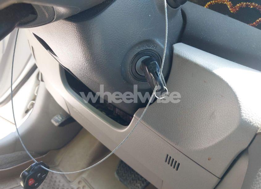 Photo 11 of 2011 Toyota Camry LE/SE/XLE (VIN 4T1BF3EKXBU746093)