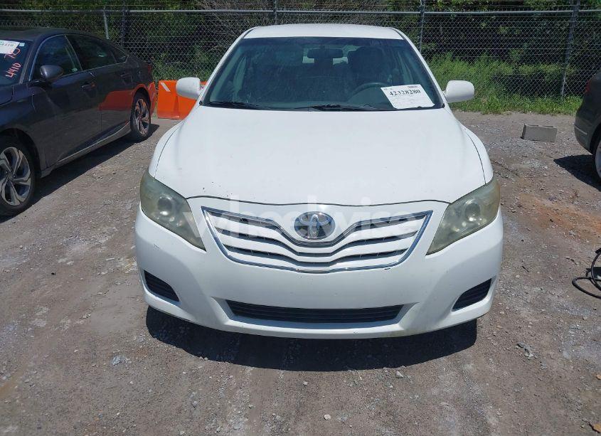 Photo 6 of 2011 Toyota Camry LE/SE/XLE (VIN 4T1BF3EKXBU746093)