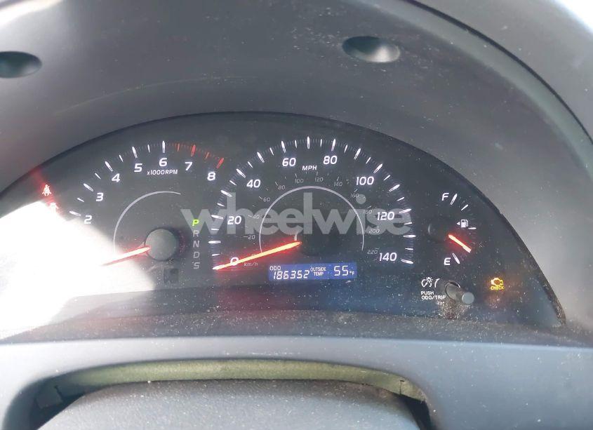 Photo 7 of 2011 Toyota Camry LE (VIN 4T1BF3EKXBU753738)