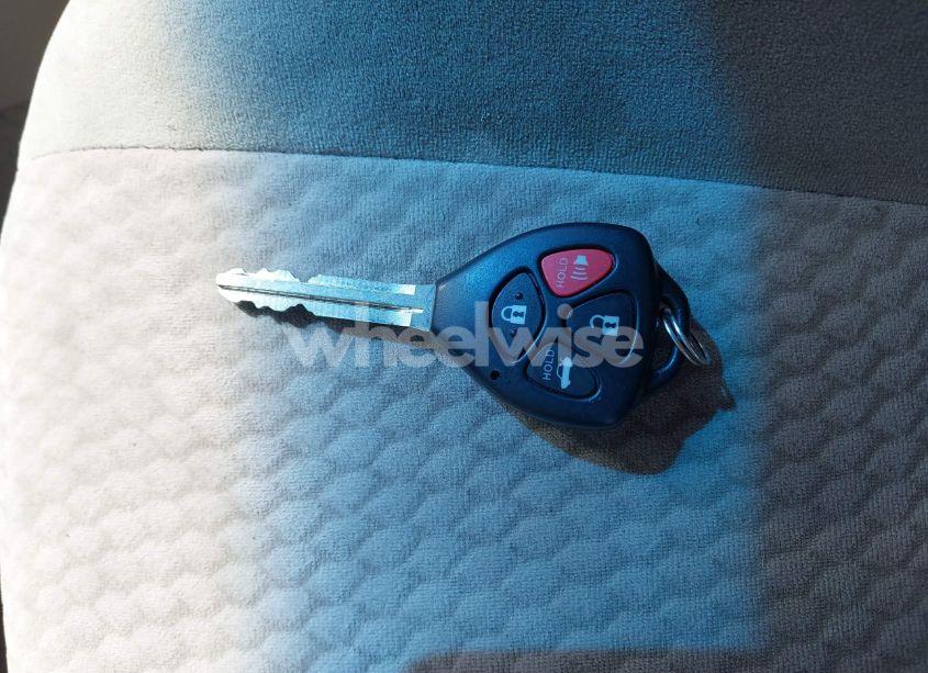 Photo 11 of 2011 Toyota Camry LE (VIN 4T1BF3EKXBU764478)