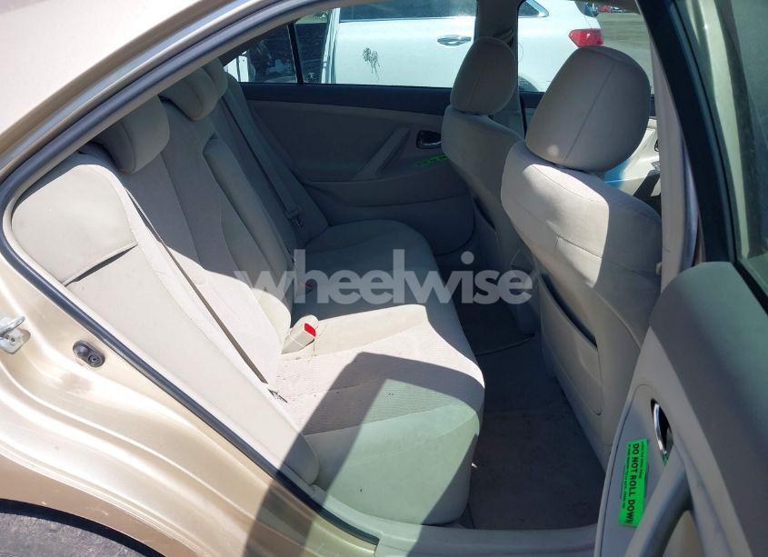 Photo 8 of 2011 Toyota Camry LE (VIN 4T1BF3EKXBU764478)