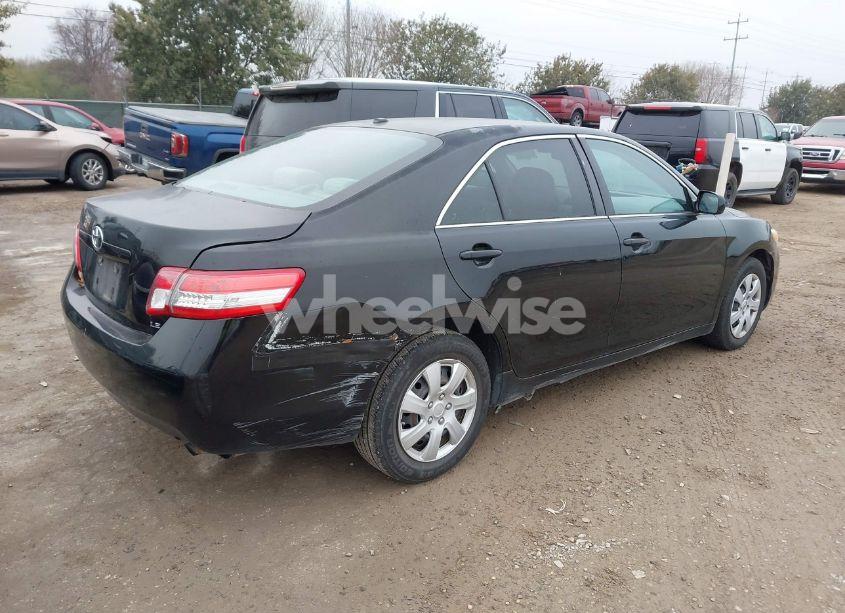 Photo 4 of 2011 Toyota Camry LE (VIN 4T1BF3EKXBU772998)