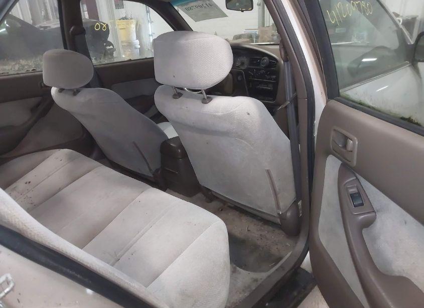 Photo 8 of 1996 Toyota Camry DX/LE/XLE (VIN 4T1BG12K2TU742174)