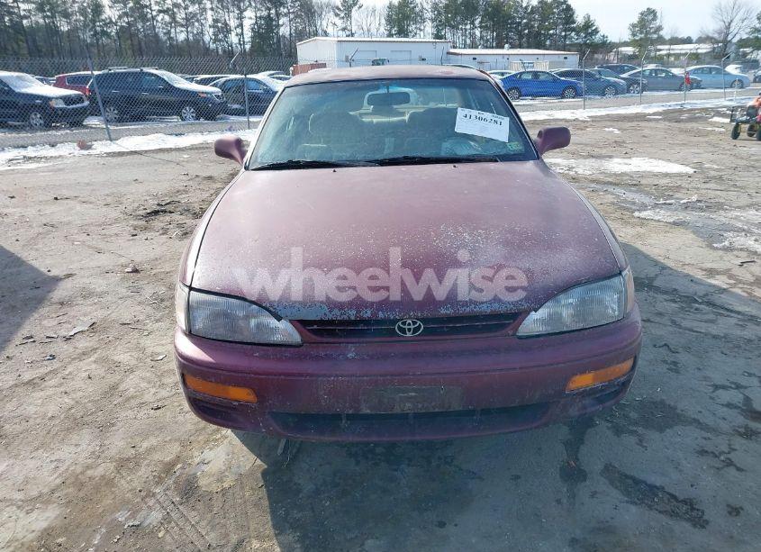 Photo 12 of 1996 Toyota Camry DX/LE/XLE (VIN 4T1BG12K3TU768640)