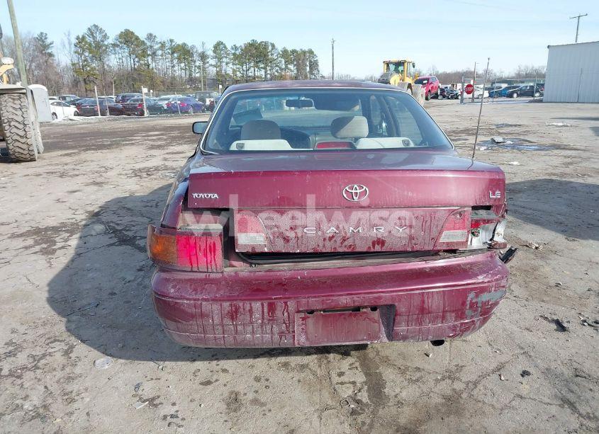 Photo 16 of 1996 Toyota Camry DX/LE/XLE (VIN 4T1BG12K3TU768640)