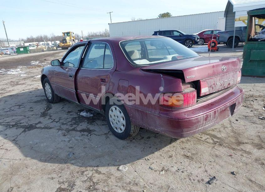 Photo 3 of 1996 Toyota Camry DX/LE/XLE (VIN 4T1BG12K3TU768640)