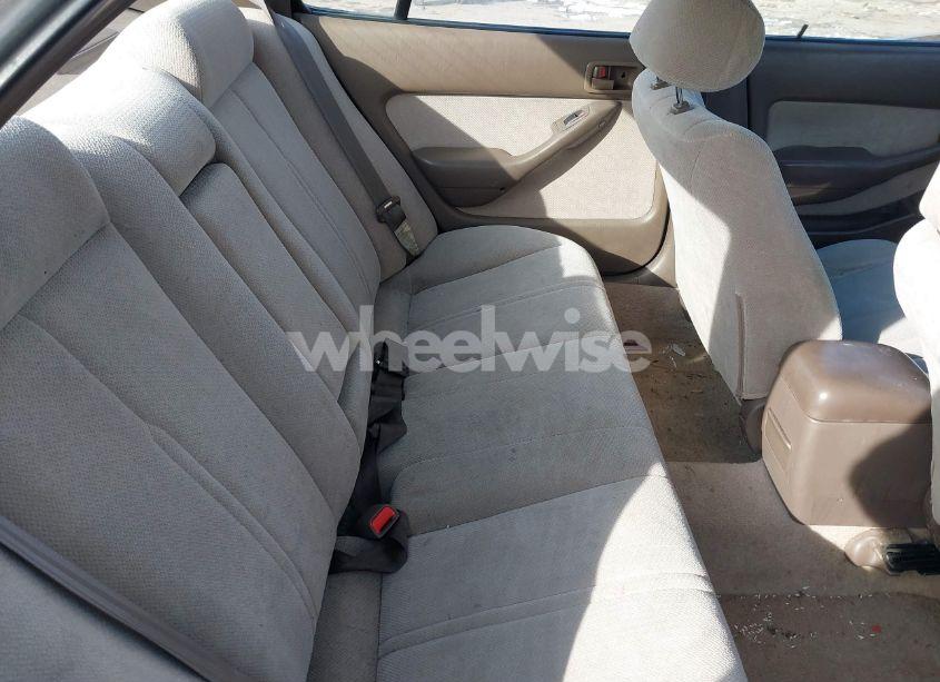 Photo 8 of 1996 Toyota Camry DX/LE/XLE (VIN 4T1BG12K3TU768640)