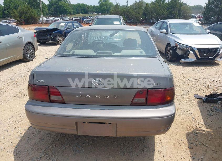 Photo 16 of 1996 Toyota Camry DX/LE/XLE (VIN 4T1BG12K4TU689073)