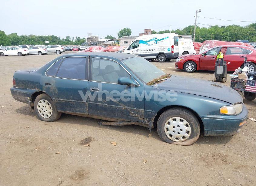 Photo 12 of 1996 Toyota Camry DX/LE/XLE (VIN 4T1BG12K4TU724923)