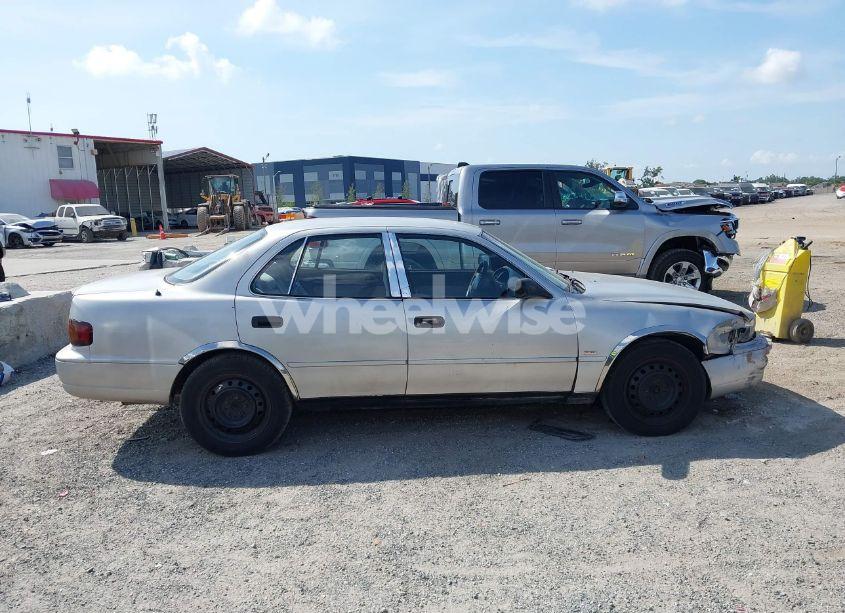 Photo 12 of 1996 Toyota Camry DX/LE/XLE (VIN 4T1BG12K4TU783776)