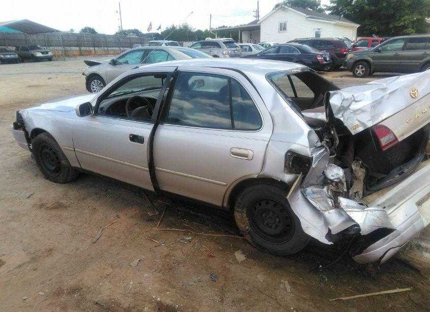 Photo 3 of 1996 Toyota Camry DX/LE/XLE (VIN 4T1BG12K6TU769359)