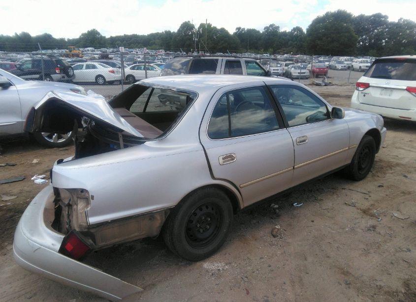 Photo 4 of 1996 Toyota Camry DX/LE/XLE (VIN 4T1BG12K6TU769359)