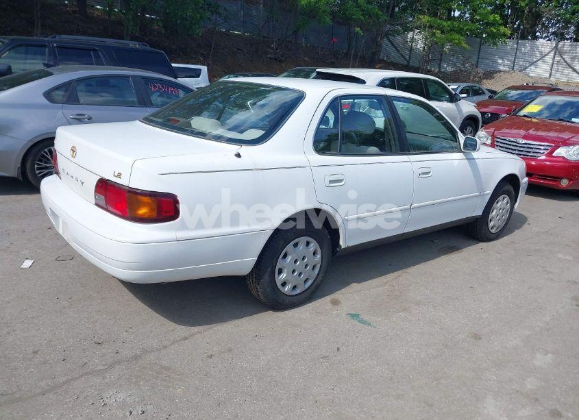 Photo 4 of 1996 Toyota Camry DX/LE/XLE (VIN 4T1BG12K6TU770639)