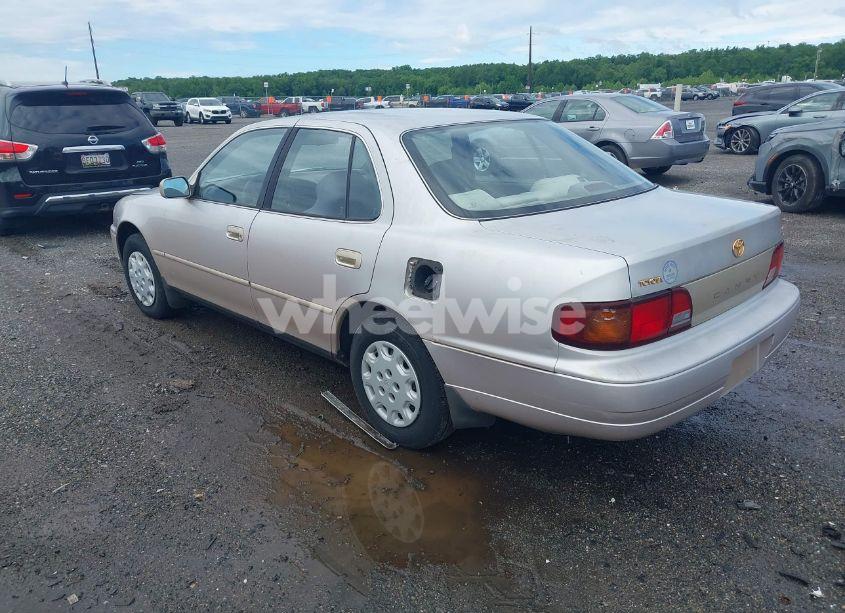 Photo 3 of 1996 Toyota Camry DX/LE/XLE (VIN 4T1BG12K8TU754331)