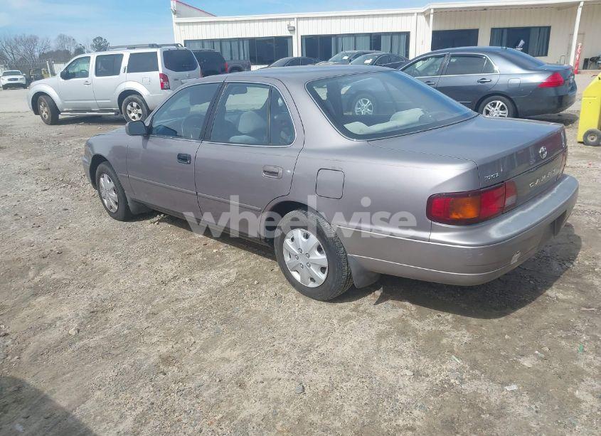 Photo 3 of 1996 Toyota Camry DX/LE/XLE (VIN 4T1BG12K8TU762073)