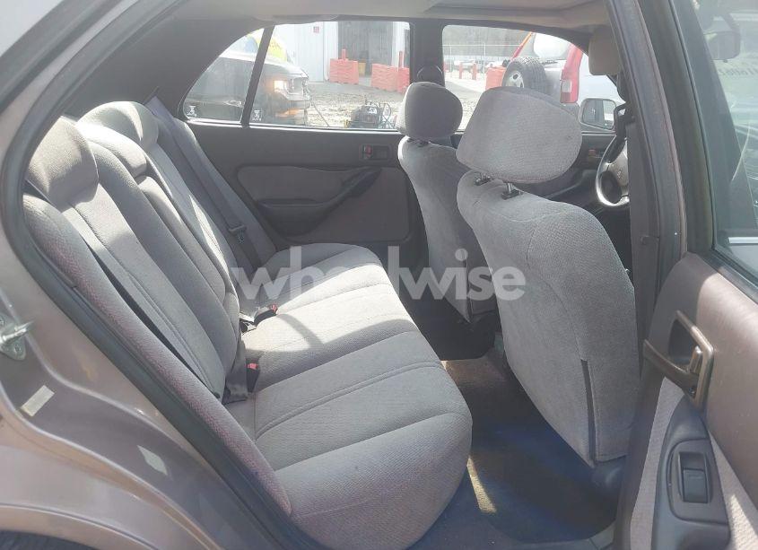 Photo 8 of 1996 Toyota Camry DX/LE/XLE (VIN 4T1BG12K8TU762073)