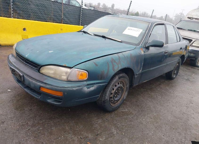 Photo 2 of 1996 Toyota Camry DX/LE/XLE (VIN 4T1BG12K9TU762289)