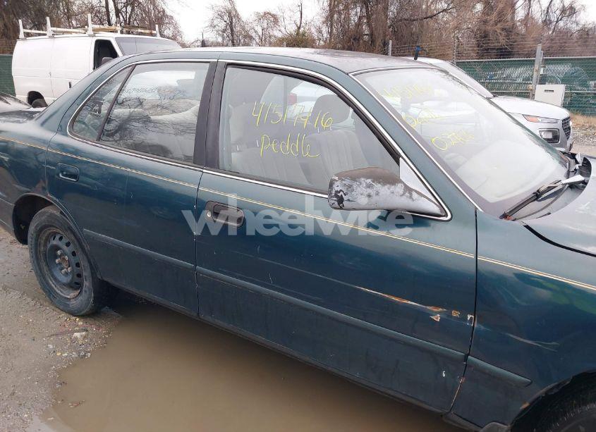 Photo 15 of 1996 Toyota Camry DX/LE/XLE (VIN 4T1BG12K9TU803312)