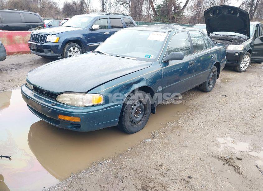 Photo 2 of 1996 Toyota Camry DX/LE/XLE (VIN 4T1BG12K9TU803312)