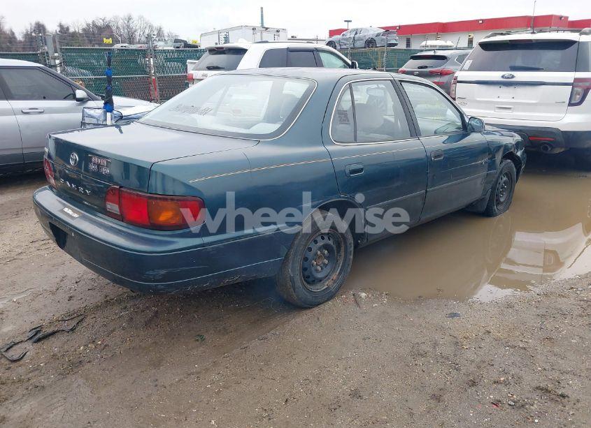 Photo 4 of 1996 Toyota Camry DX/LE/XLE (VIN 4T1BG12K9TU803312)