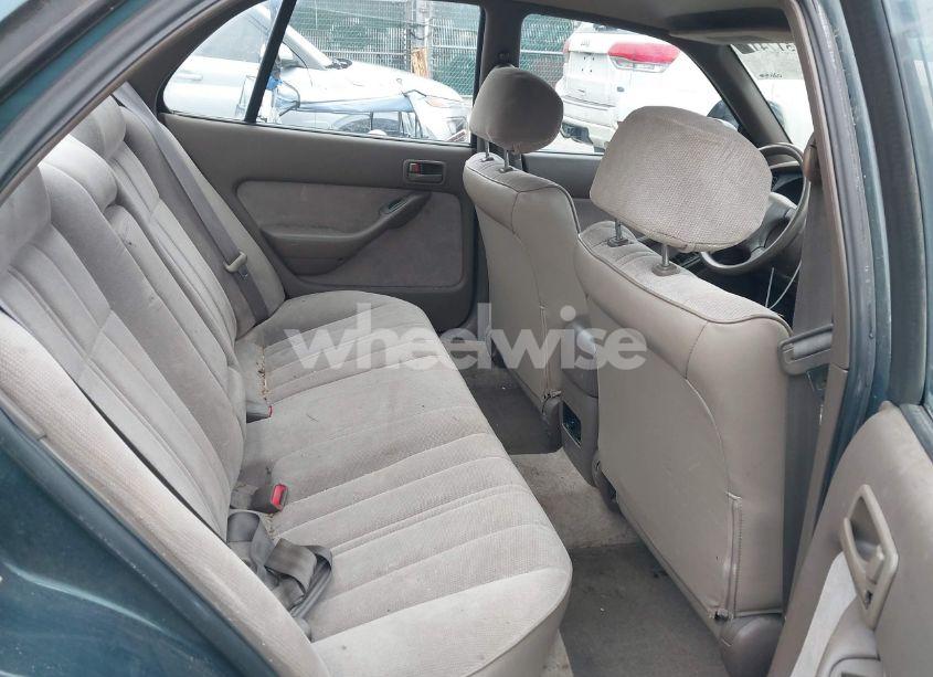 Photo 8 of 1996 Toyota Camry DX/LE/XLE (VIN 4T1BG12K9TU803312)