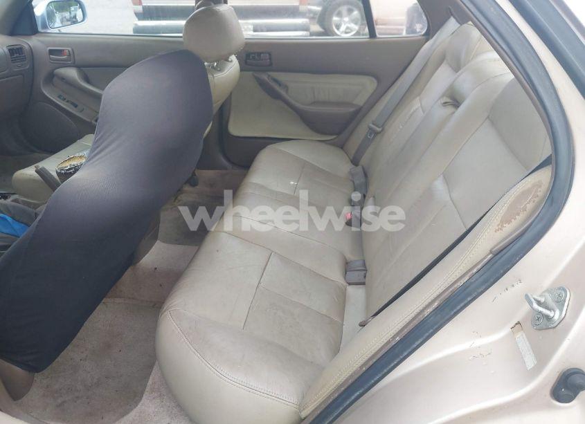 Photo 8 of 1996 Toyota Camry DX/LE/XLE (VIN 4T1BG12KXTU780722)