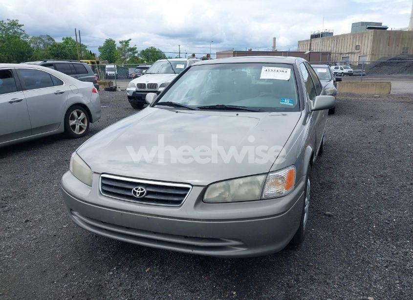 Photo 6 of 2001 Toyota Camry CE/LE/XLE (VIN 4T1BG22K01U028448)