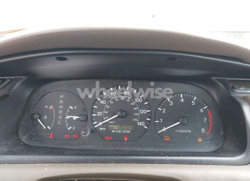 Photo 7 of 2001 Toyota Camry CE/LE/XLE (VIN 4T1BG22K01U028448)