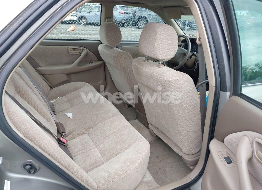 Photo 8 of 2001 Toyota Camry CE/LE/XLE (VIN 4T1BG22K01U028448)