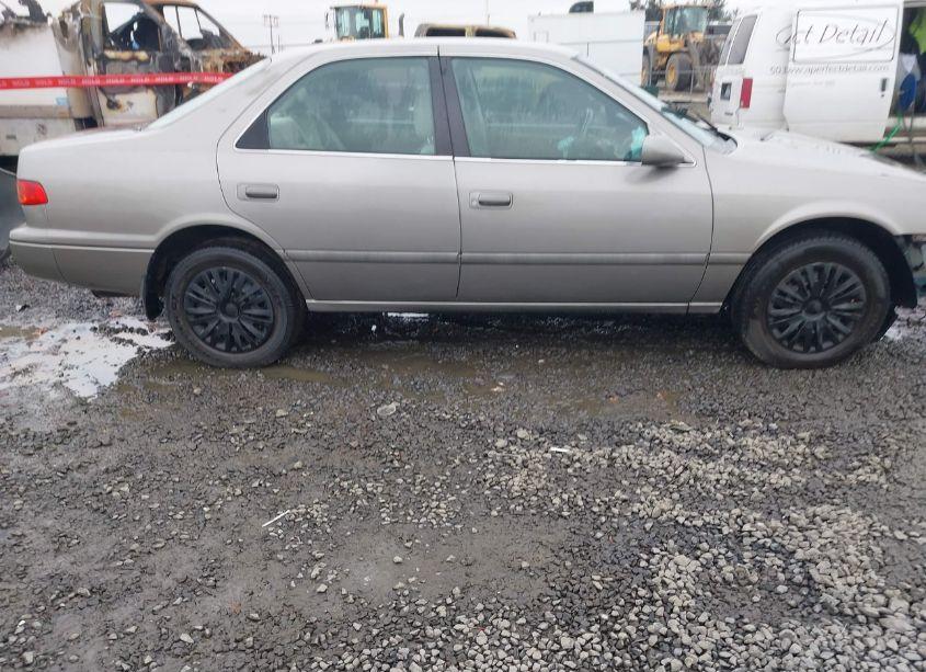 Photo 14 of 2001 Toyota Camry CE (VIN 4T1BG22K01U042852)