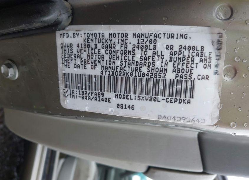 Photo 9 of 2001 Toyota Camry CE (VIN 4T1BG22K01U042852)