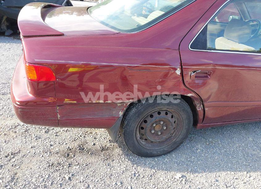 Photo 6 of 2001 Toyota Camry LE (VIN 4T1BG22K01U043600)