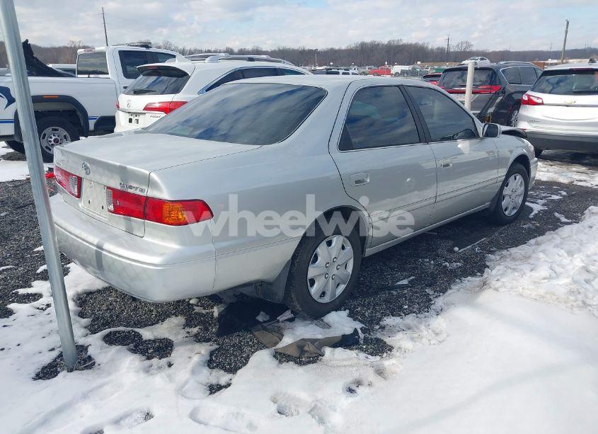Photo 4 of 2001 Toyota Camry CE (VIN 4T1BG22K01U097754)