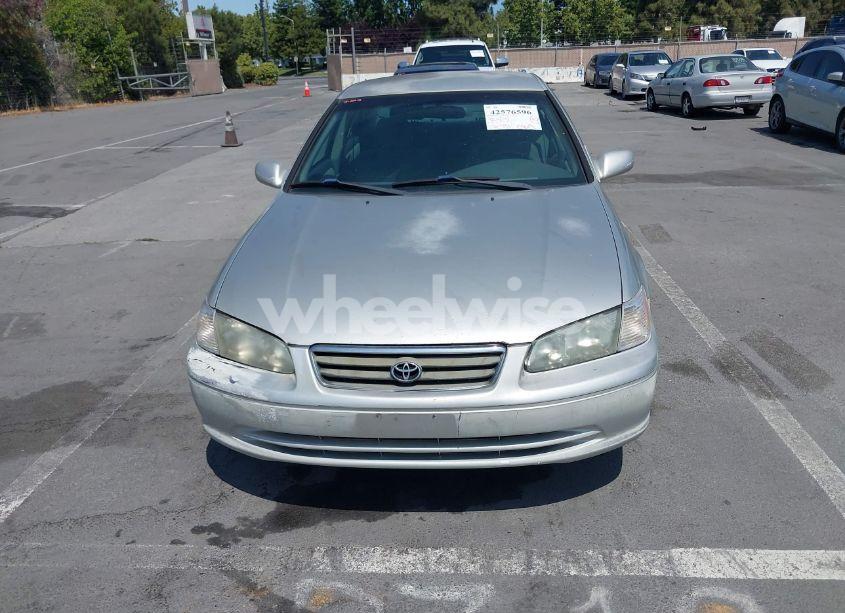 Photo 6 of 2001 Toyota Camry LE (VIN 4T1BG22K01U101673)