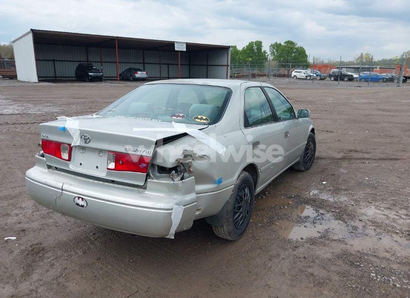 Photo 4 of 2001 Toyota Camry LE (VIN 4T1BG22K01U769411)