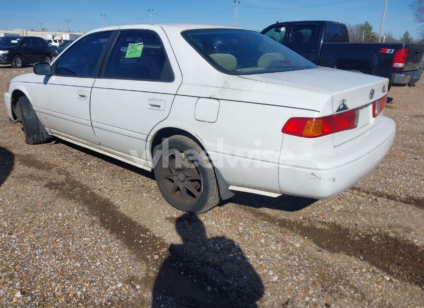 Photo 3 of 2001 Toyota Camry CE (VIN 4T1BG22K01U775645)