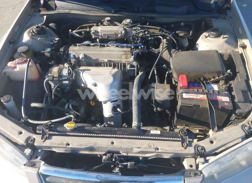 Photo 10 of 2001 Toyota Camry LE (VIN 4T1BG22K01U779937)