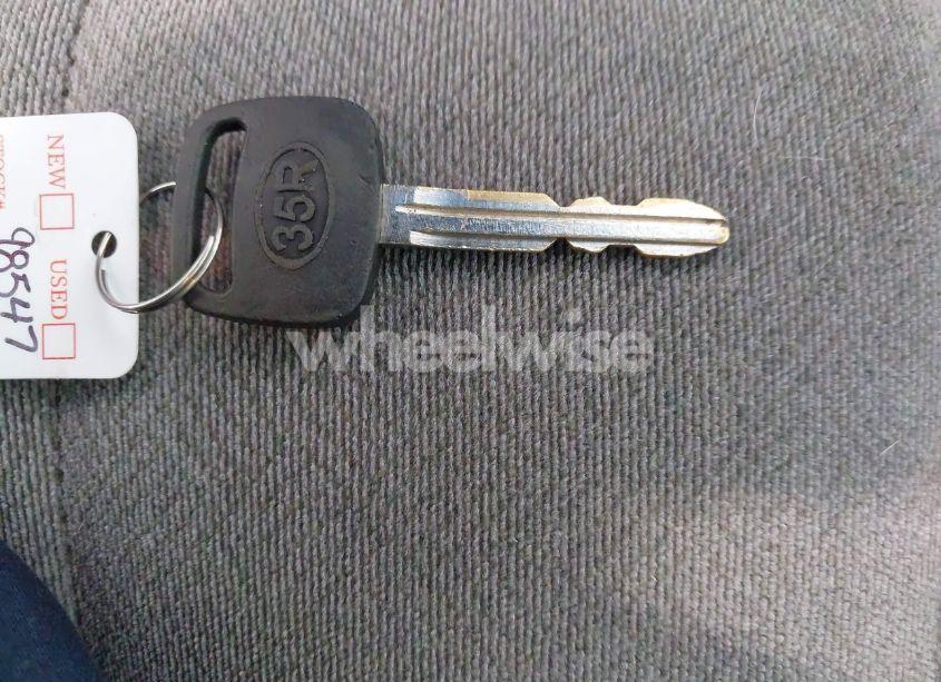 Photo 11 of 2001 Toyota Camry CE (VIN 4T1BG22K01U846262)