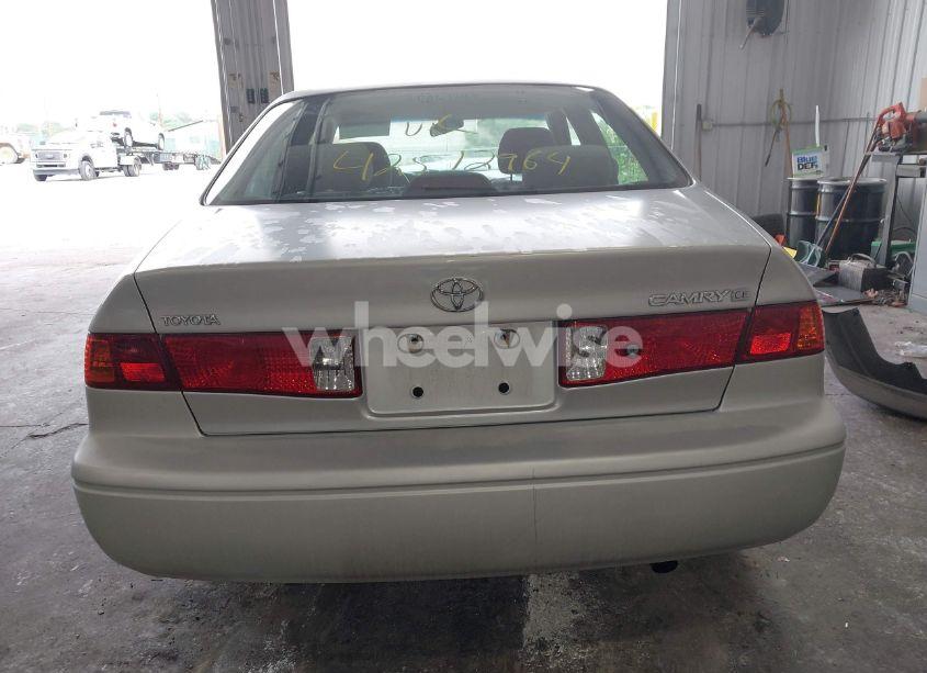 Photo 16 of 2001 Toyota Camry CE (VIN 4T1BG22K01U846262)