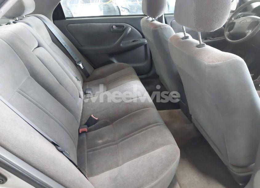 Photo 8 of 2001 Toyota Camry CE (VIN 4T1BG22K01U846262)