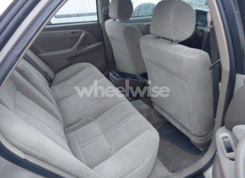 Photo 8 of 2001 Toyota Camry CE (VIN 4T1BG22K01U847704)