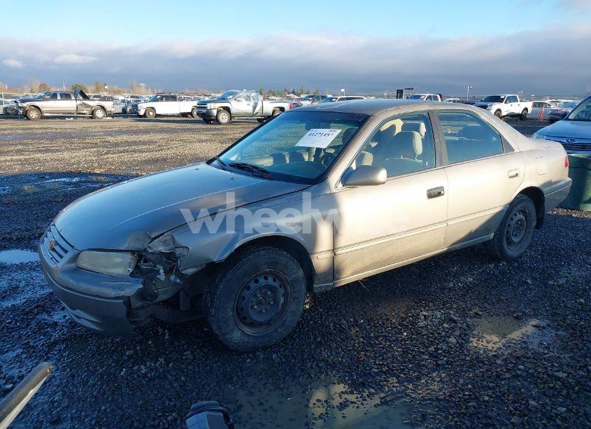 Photo 2 of 1997 Toyota Camry LE (VIN 4T1BG22K0VU019383)