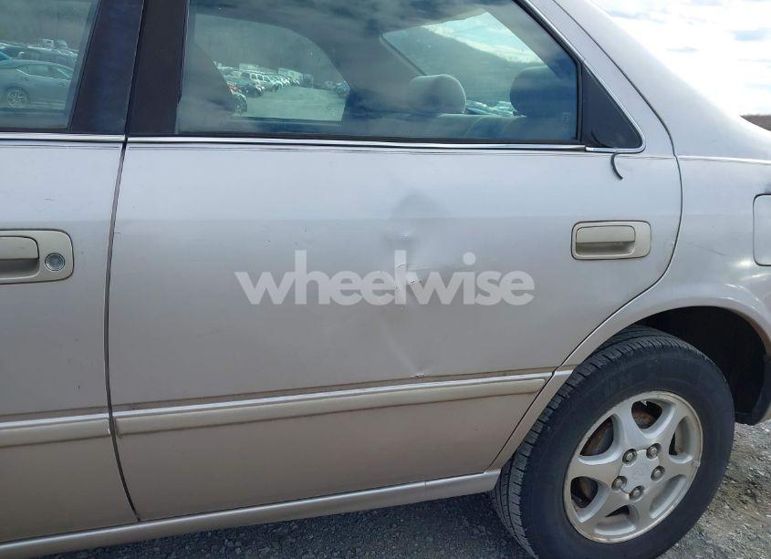 Photo 14 of 1997 Toyota Camry LE (VIN 4T1BG22K0VU097548)