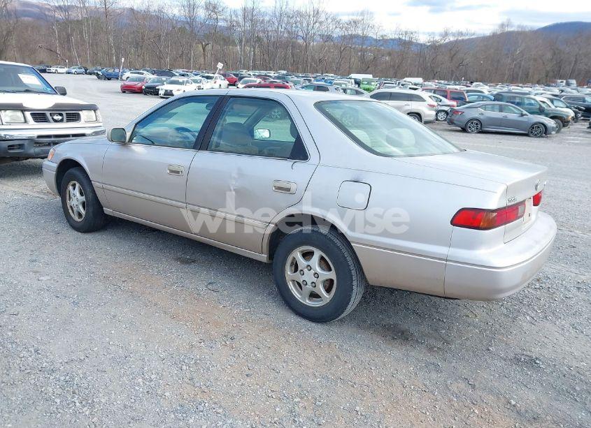 Photo 3 of 1997 Toyota Camry LE (VIN 4T1BG22K0VU097548)