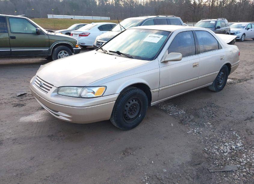 Photo 2 of 1997 Toyota Camry LE (VIN 4T1BG22K0VU168165)