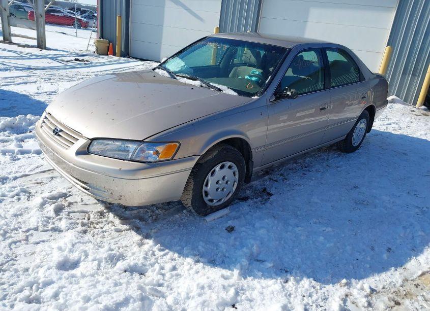 Photo 2 of 1997 Toyota Camry XLE (VIN 4T1BG22K0VU808729)