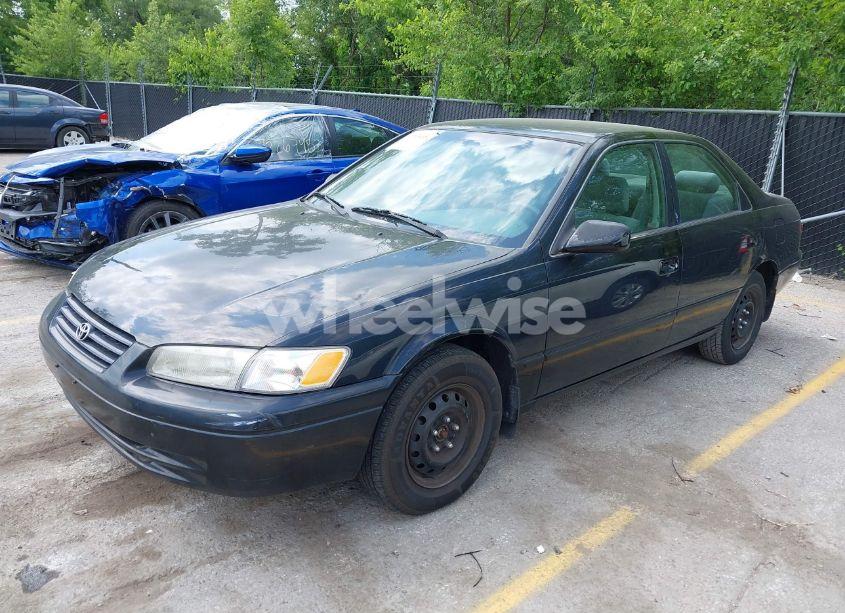 Photo 2 of 1997 Toyota Camry LE (VIN 4T1BG22K0VU811680)