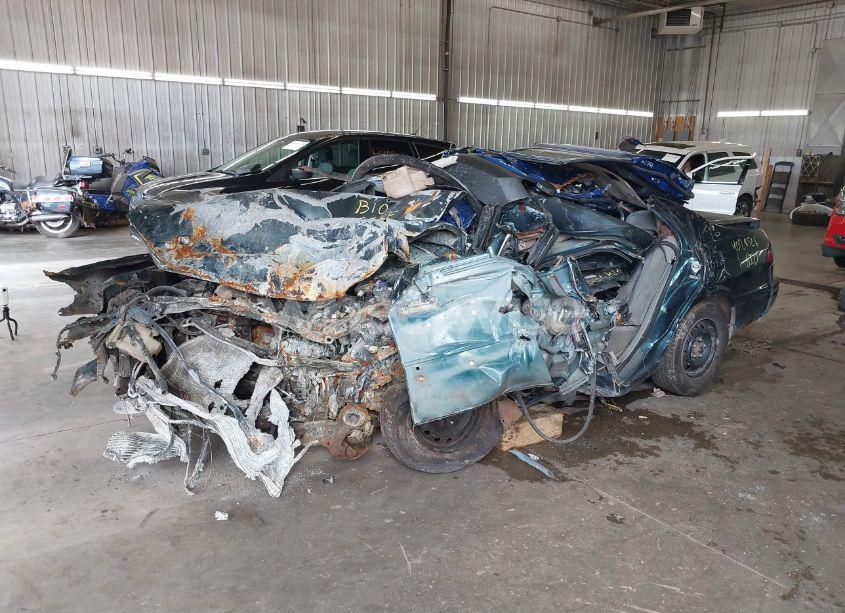 Photo 2 of 1998 Toyota Camry LE (VIN 4T1BG22K0WU249412)