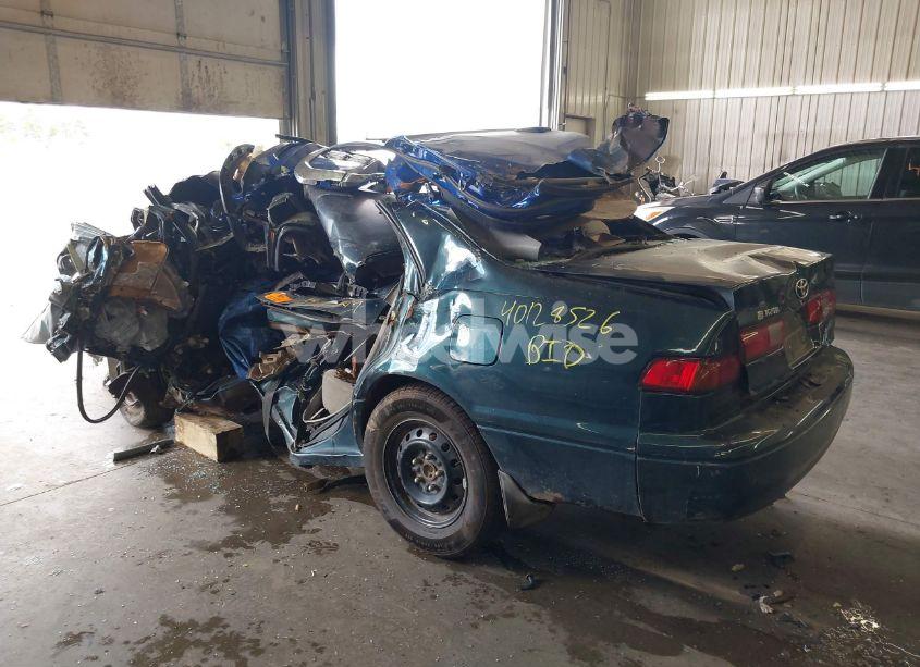 Photo 3 of 1998 Toyota Camry LE (VIN 4T1BG22K0WU249412)